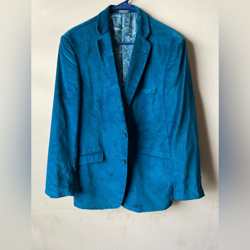 Brand: Madison Color: Suede Size: 40R.